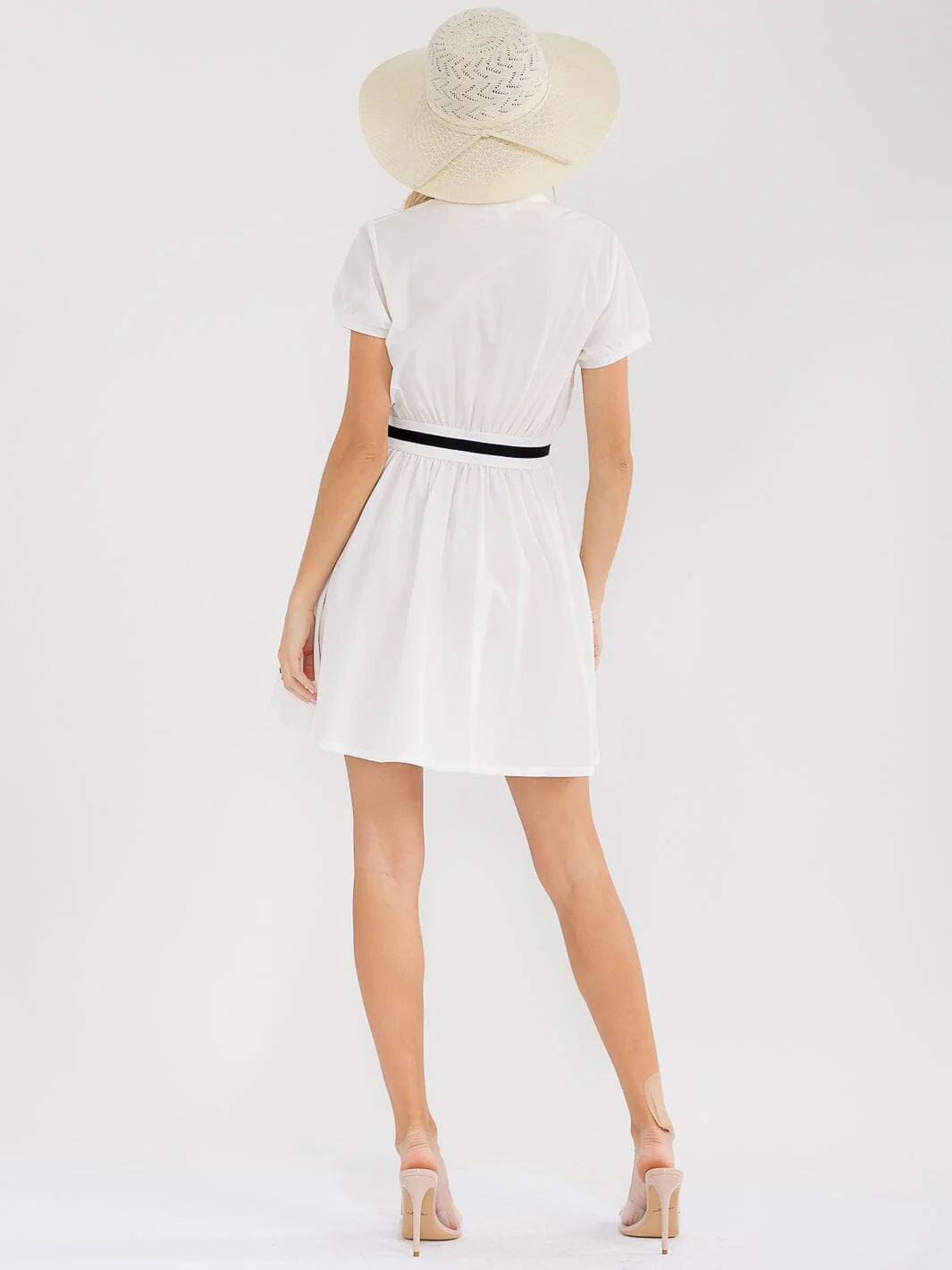 *New* Short Sleeve Zipper Closure Mini Dress