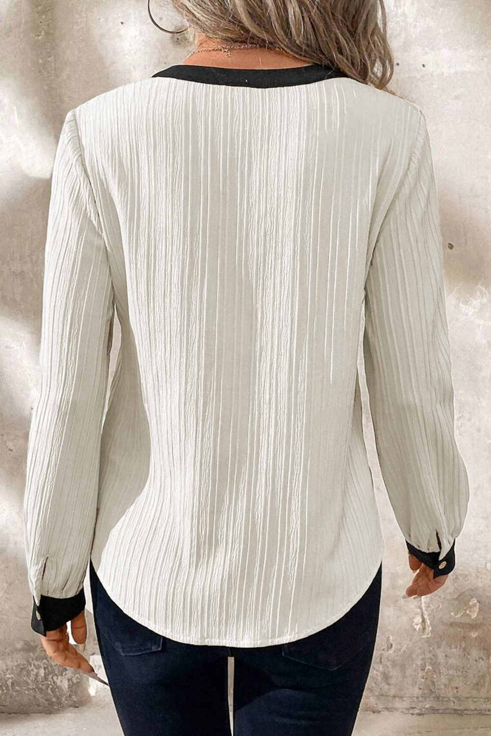 Textured Colorblock V Neck Top